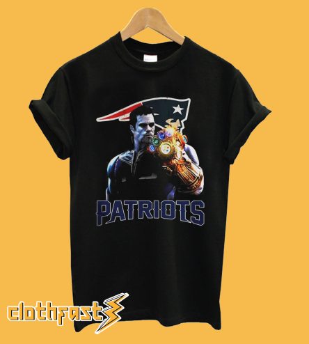 Tom Brady 12 Thanos infinity gauntlet Patriots T shirt